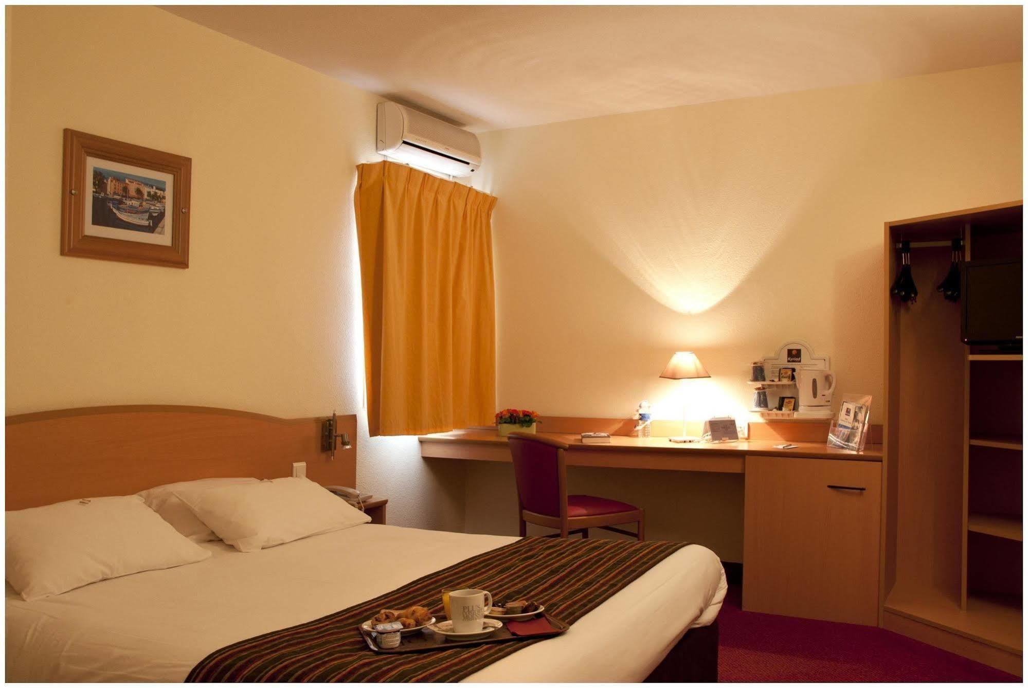 The Originals City, Hotel L'Hippocampe, Sete Balaruc-Le-Vieux Exterior photo